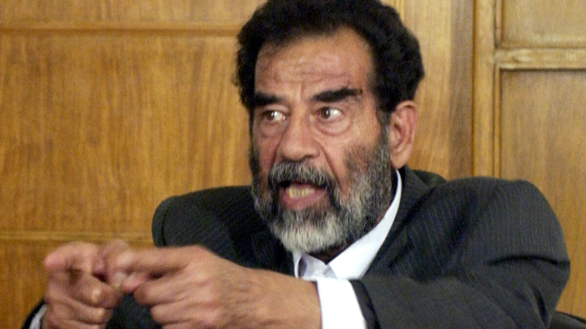 Saddam Hussein construyó una cámara de tortura en Nueva York