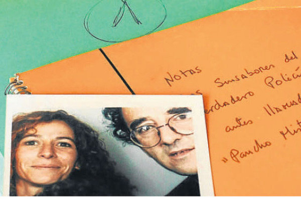 Roberto Bolaño y su esposa Carolina López