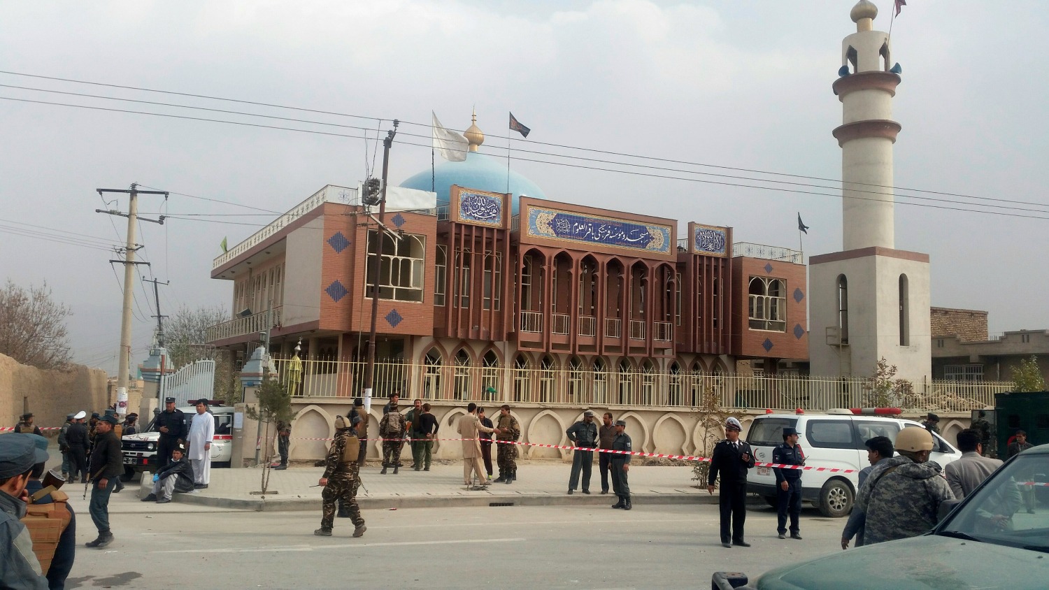 Mortal ataque suicida contra una mezquita en Kabul