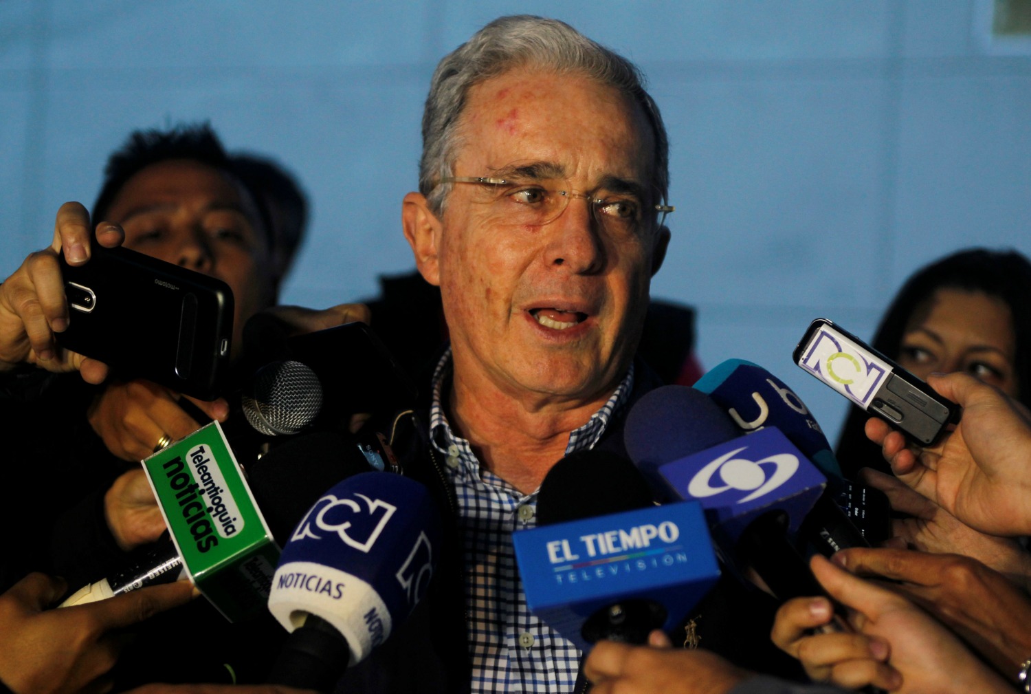 La oposición rechaza el nuevo pacto con las FARC y exige cambios más profundos