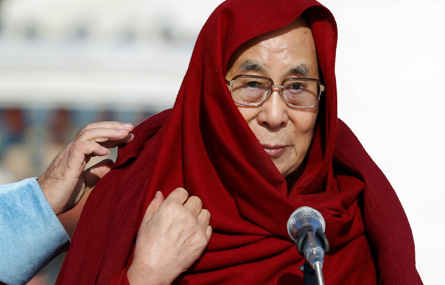 El Dalai Lama quiere reunirse con Trump tras su toma de posesión