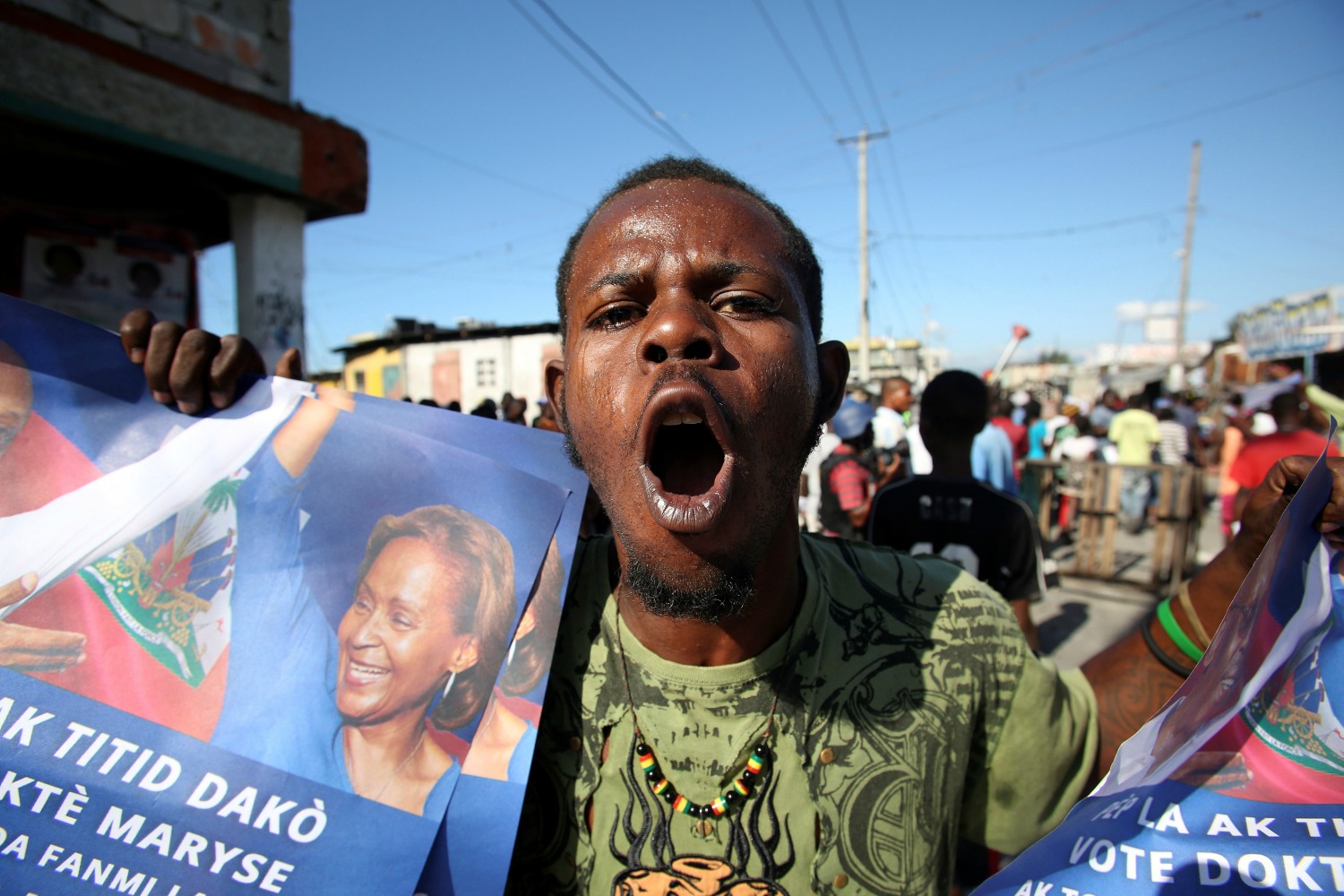 Celebraciones y protestas tras conocerse los resultados electorales en Haití