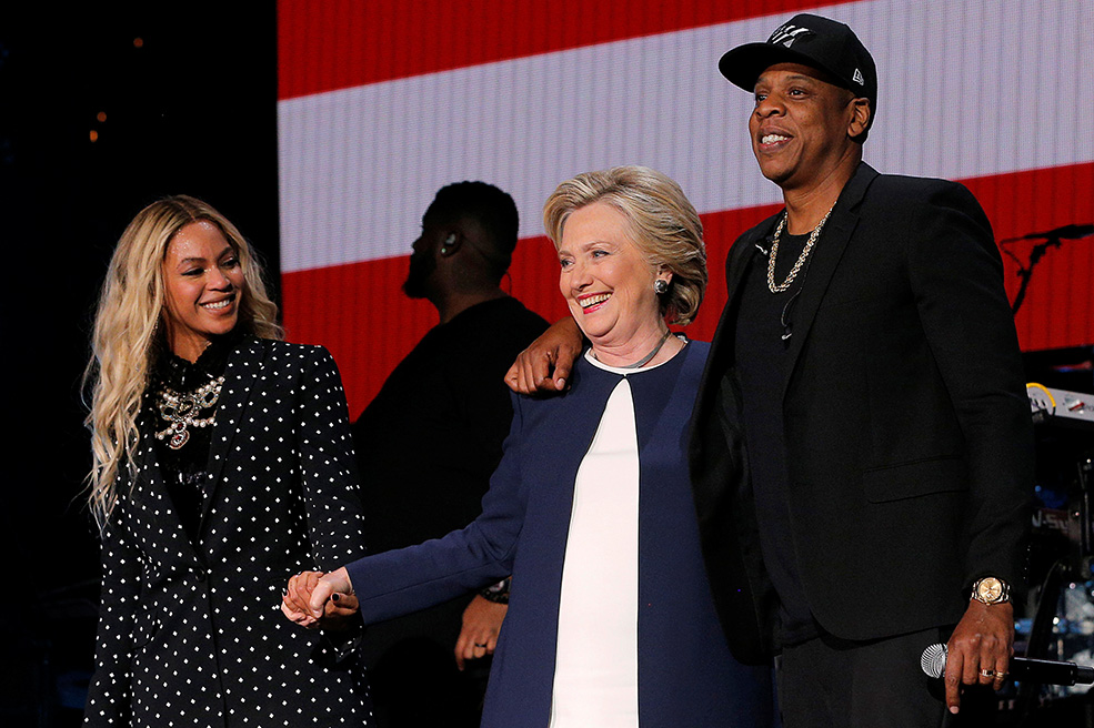 Beyoncé y Jay Z apoyan a Hillary Clinton en su campaña, como gran parte de las celebridades norteamericanas (Foto: Brian Snyder / Reuters)