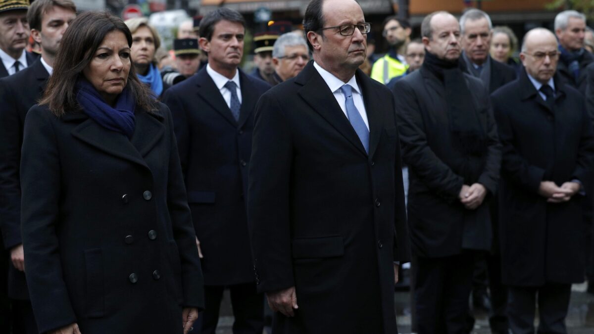 Hollande propone alargar el estado de emergencia hasta mayo de 2017