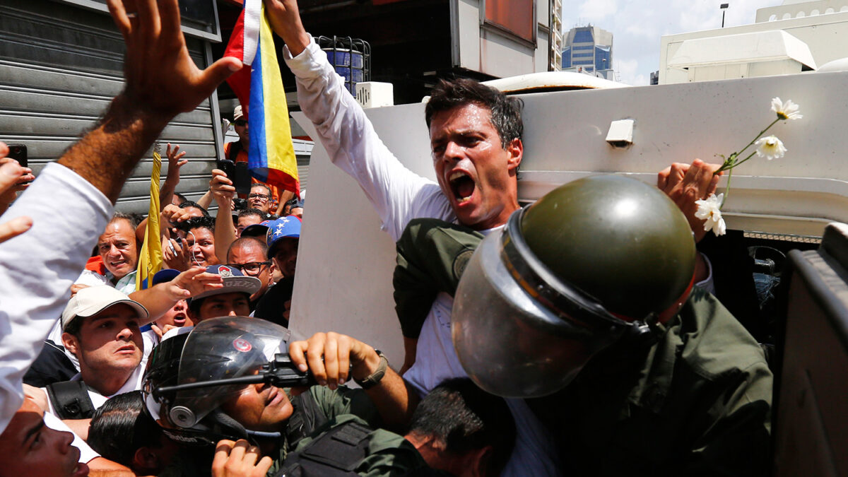 La fe de vida de Leopoldo López llega al grito de “¡Libertad!”