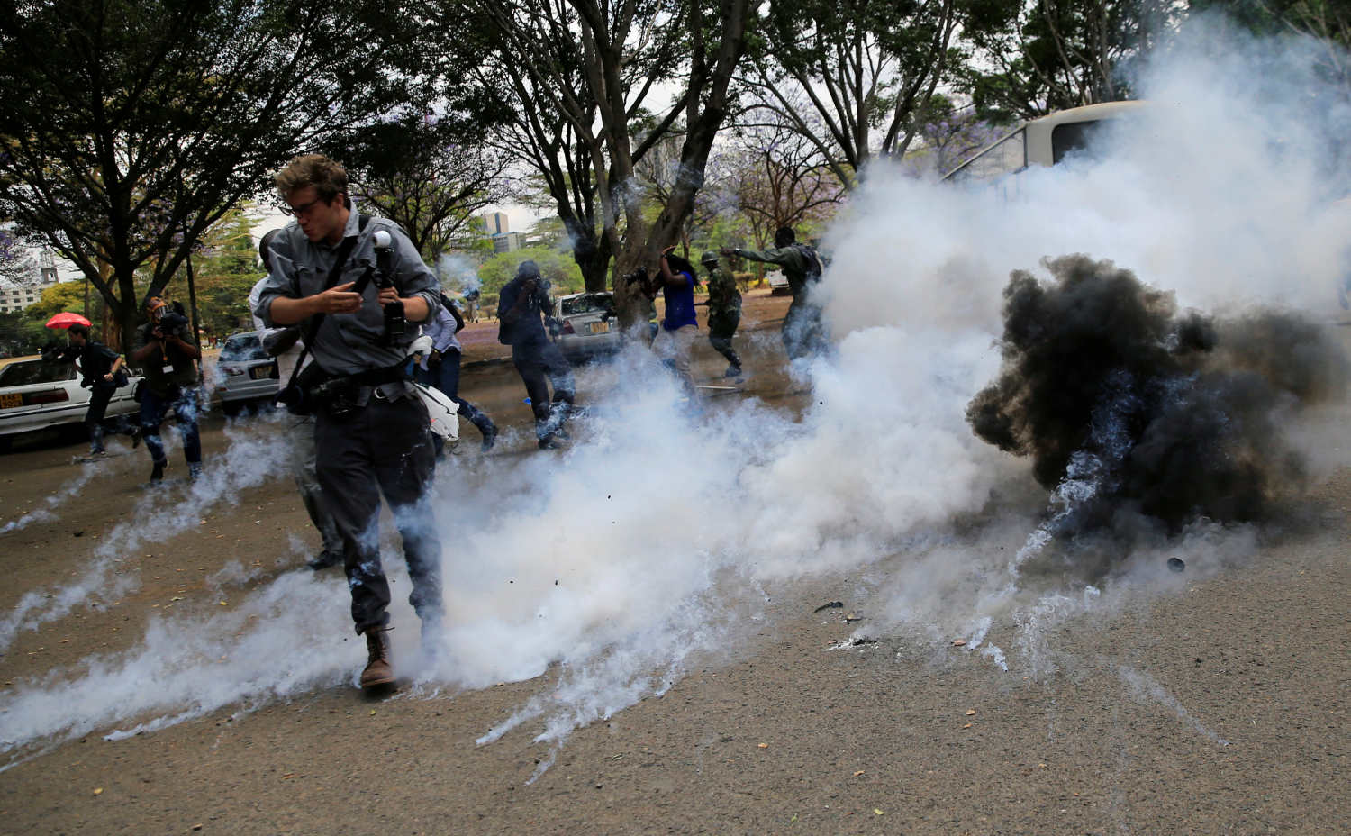 La Policía de Kenia dispersa violentamente una manifestación contra la corrupción