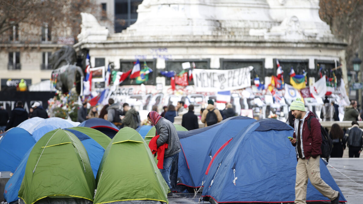 Francia ofrece 2.500 euros a los refugiados para que se marchen del país «voluntariamente»