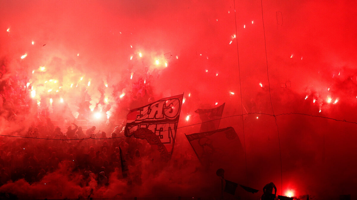 Grecia suspende todas sus competiciones de fútbol tras un incendio en la casa del presidente de los árbitros