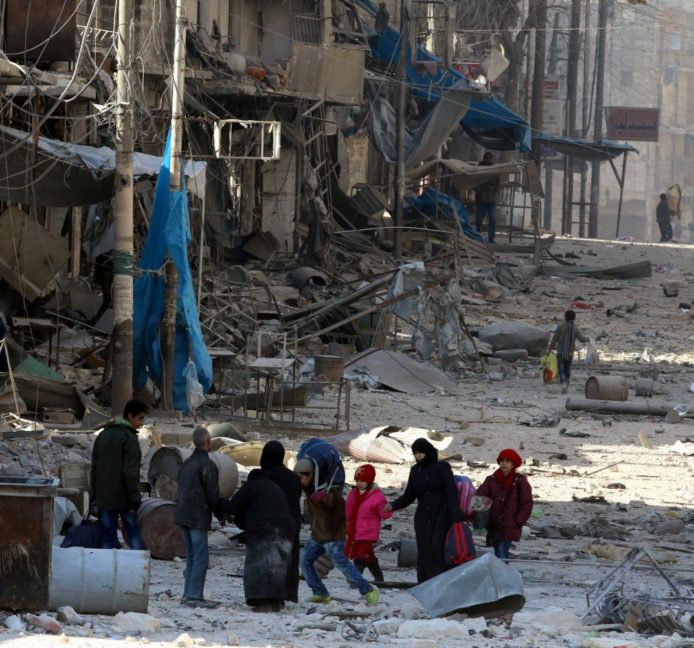 Siria, entre el júbilo por la liberación de Alepo y las batallas contra el ISIS