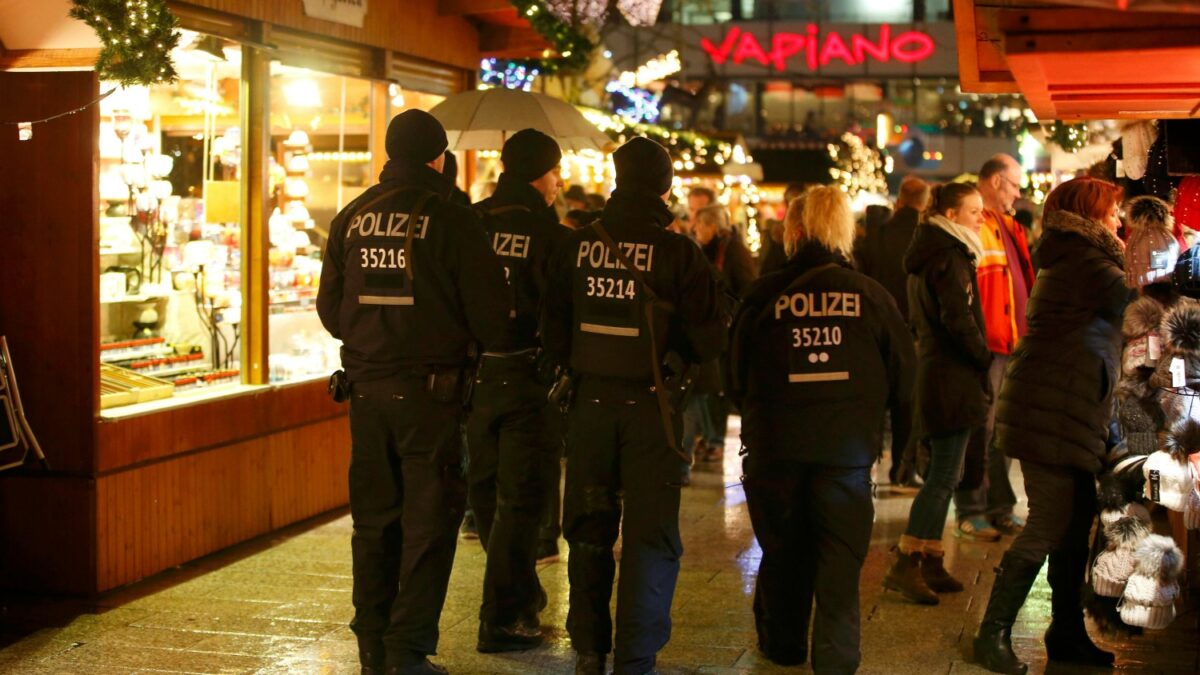 Detenidos dos hermanos que preparaban un atentado en un centro comercial alemán