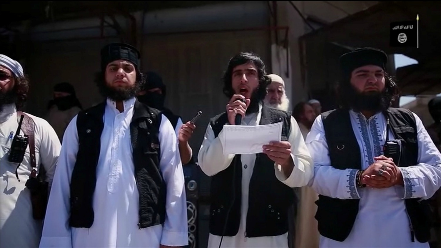 ISIS emite un vídeo que vincula la toma de Granada con Alepo