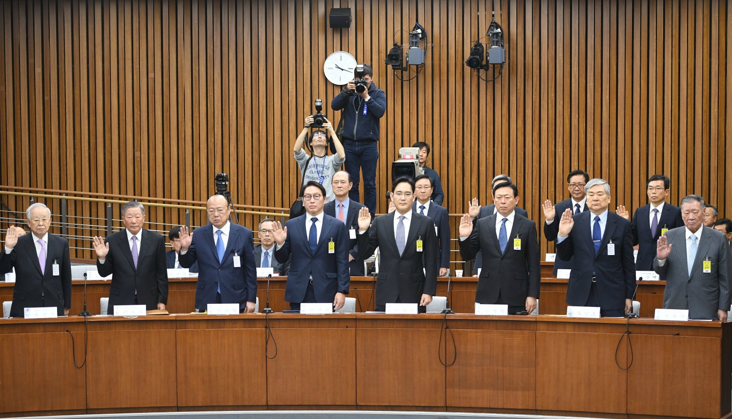 El Parlamento surcoreano destituye a la presidenta Park Geun-Hye