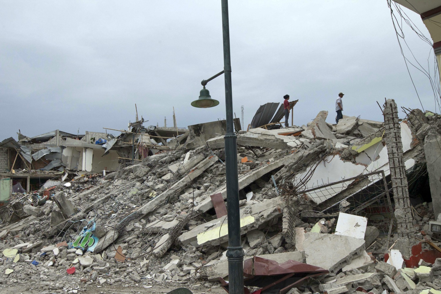 Cinco terremotos de hasta 5,8 grados sacuden la costa ecuatoriana