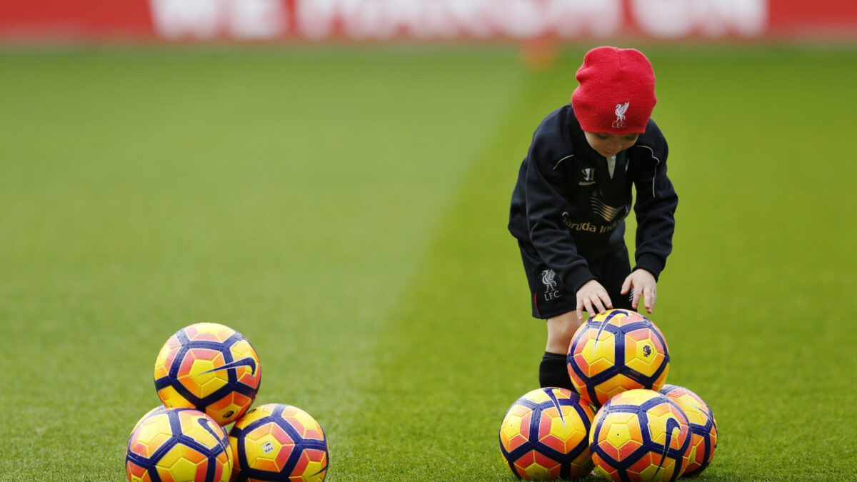 El fútbol inglés, salpicado por el mayor escándalo de pederastia de Reino Unido