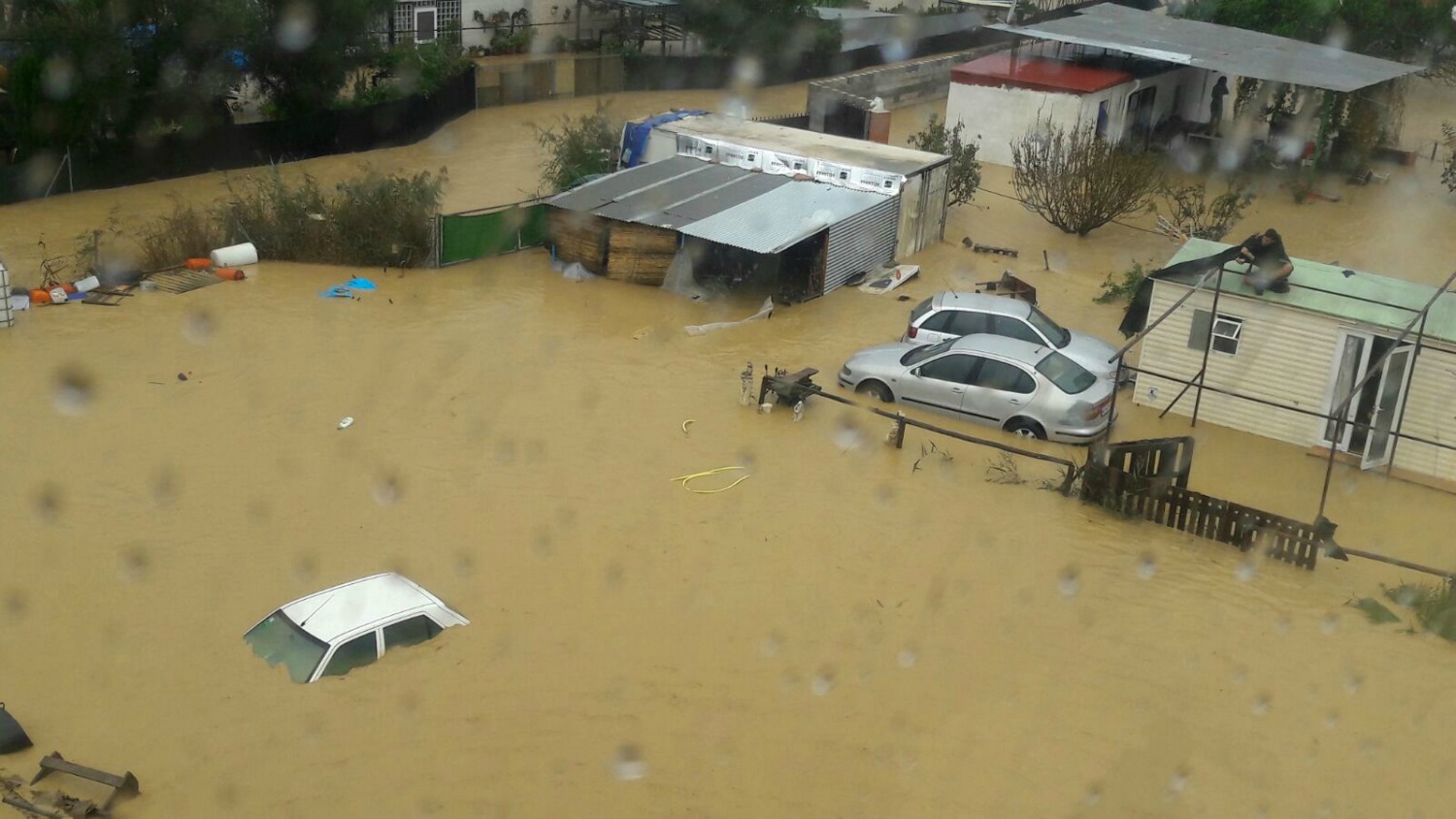 Las lluvias torrenciales y las inundaciones provocan dos muertos en Andalucía