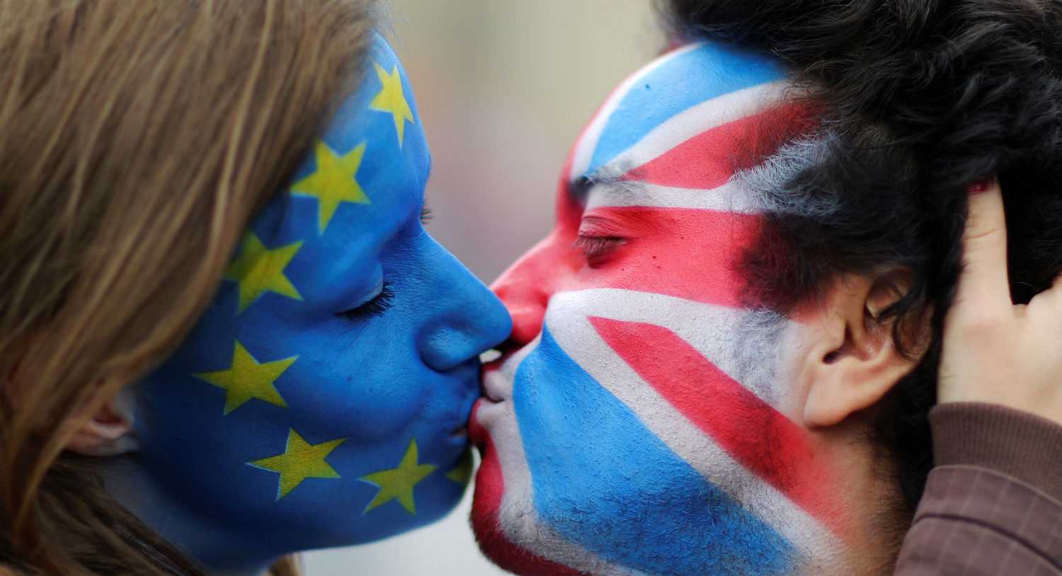 El 23 de junio de 2016 se realizó el Referéndum sobre la permanencia del Reino Unido en la Unión Europea, también conocido como brexit, el resultado indica que el 51,9 % de los votantes era partidario de abandonar la UE, frente a un 48,1 % partidario de permanecer. (Foto: Hannibal Hanschke/Reuters)