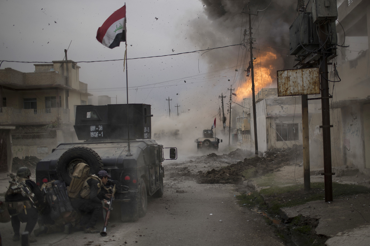 Estado Islámico ya ha utilizado 632 coches bomba en la batalla por Mosul