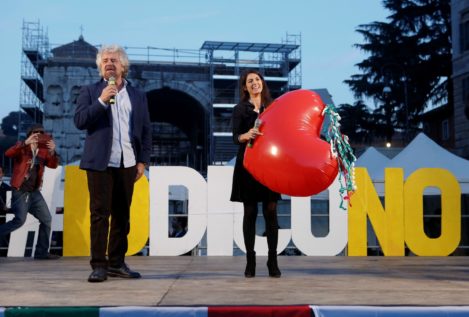 El extremista Movimiento 5 Estrellas pide elecciones urgentes para sustituir a Renzi