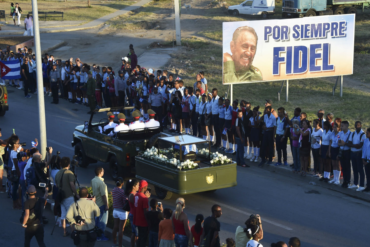 Las cenizas de Fidel Castro ya reposan para siempre en Santiago de Cuba