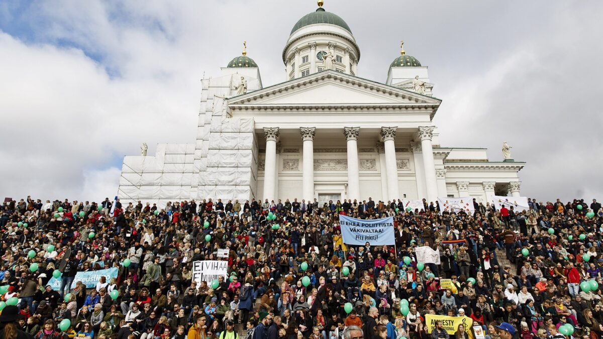 Finlandia experimentará la eficacia de la renta básica universal a partir de enero