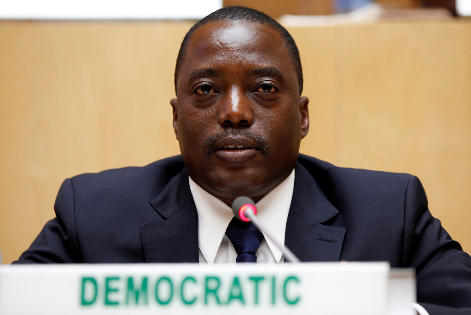 Los políticos del Congo llegan a un acuerdo sobre la transición de Kabila