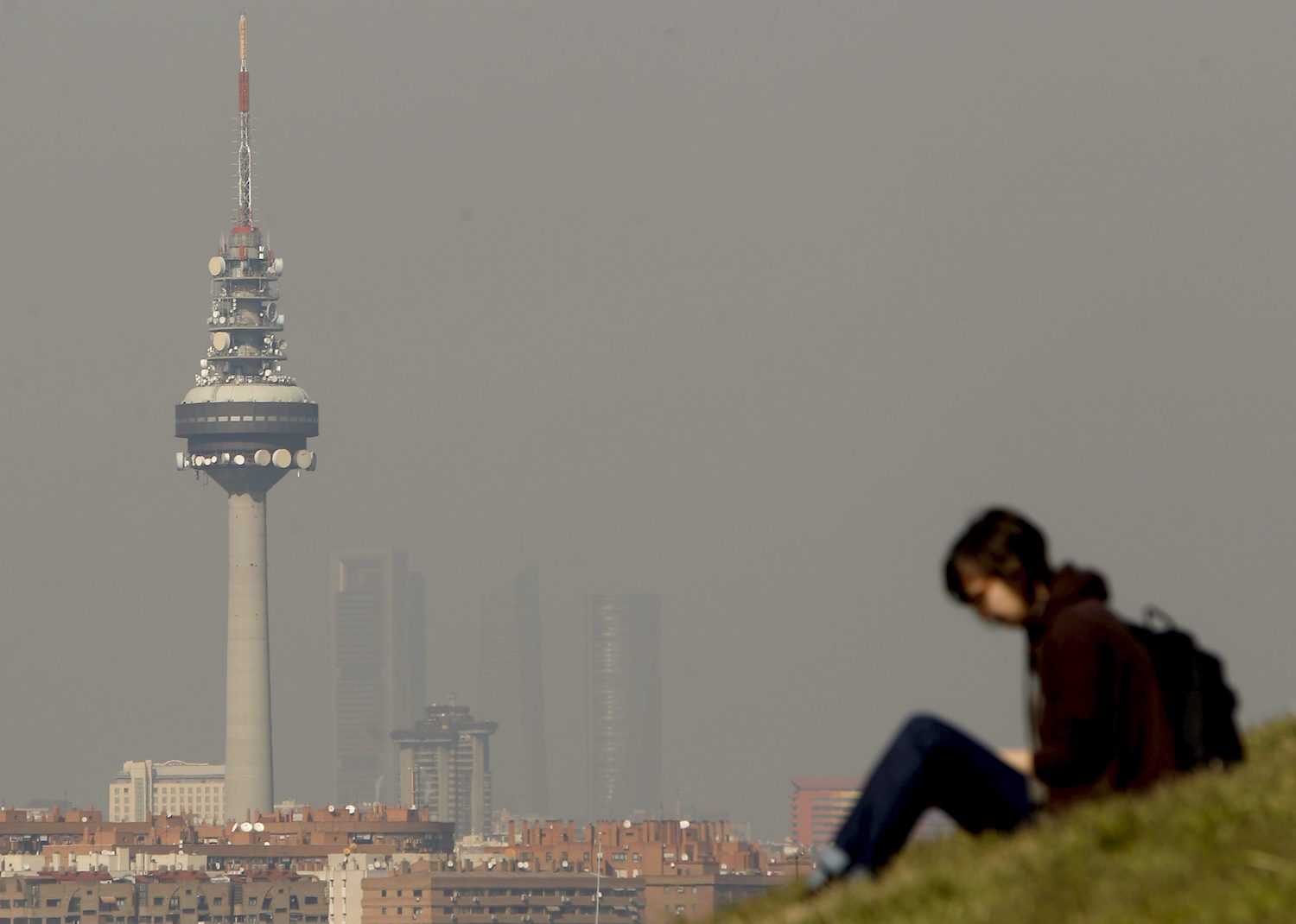 Madrid activa el protocolo 3 de contaminación y prohíbe la circulación de las matrículas pares