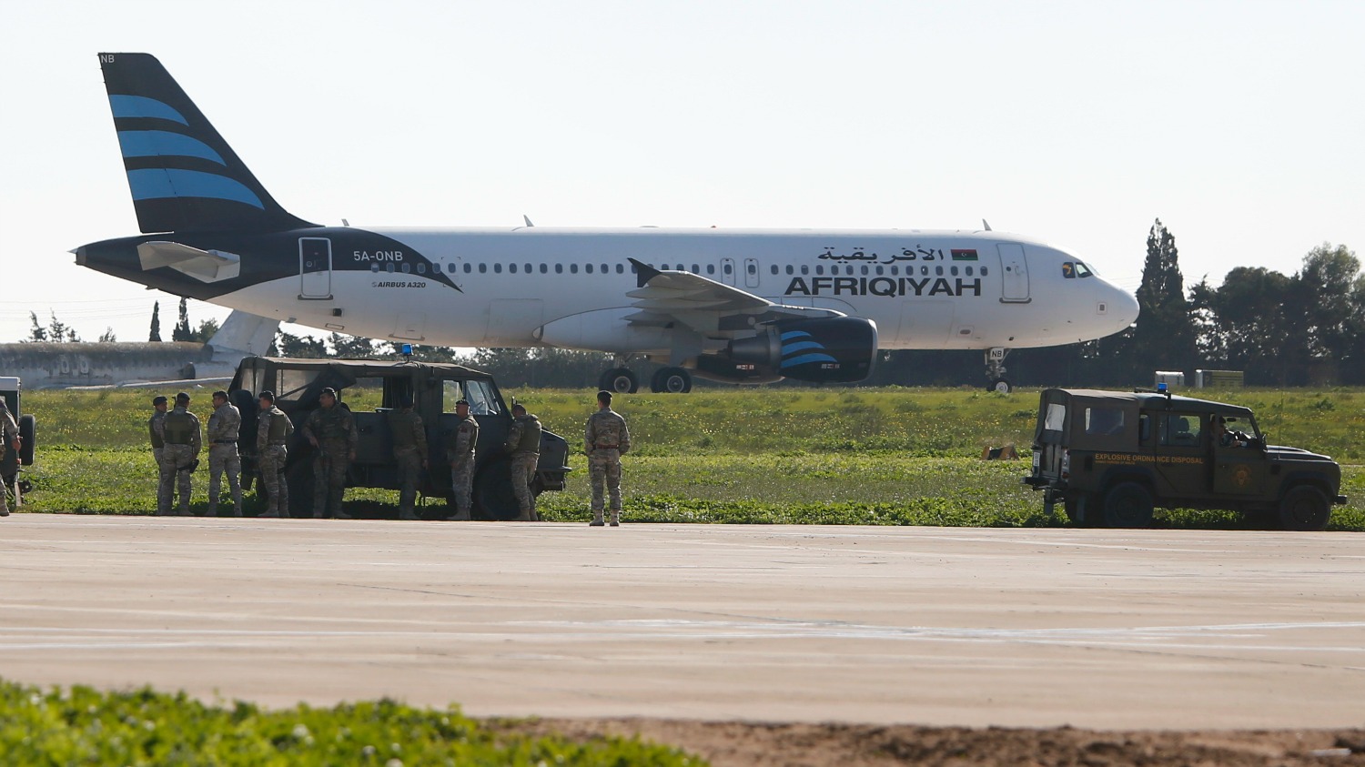 Se rinden los secuestradores del vuelo procedente de Libia