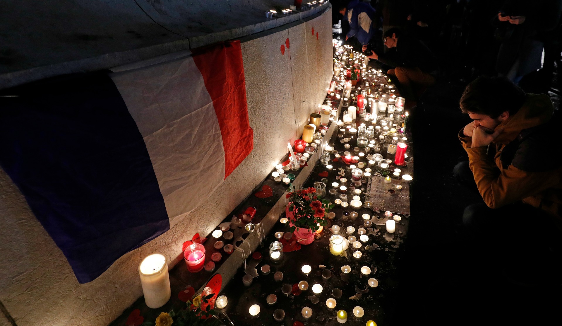 Bélgica cede a Francia al sospechoso de los atentados de París