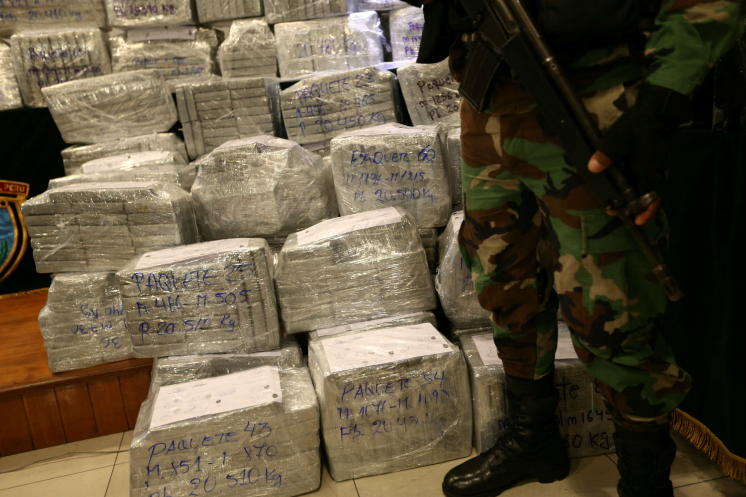 Detienen a indígenas con media tonelada de cocaína en Colombia