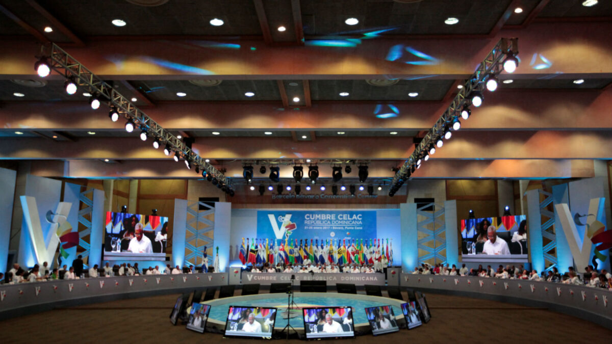 Celac concluye con una tímida declaración contra Estados Unidos