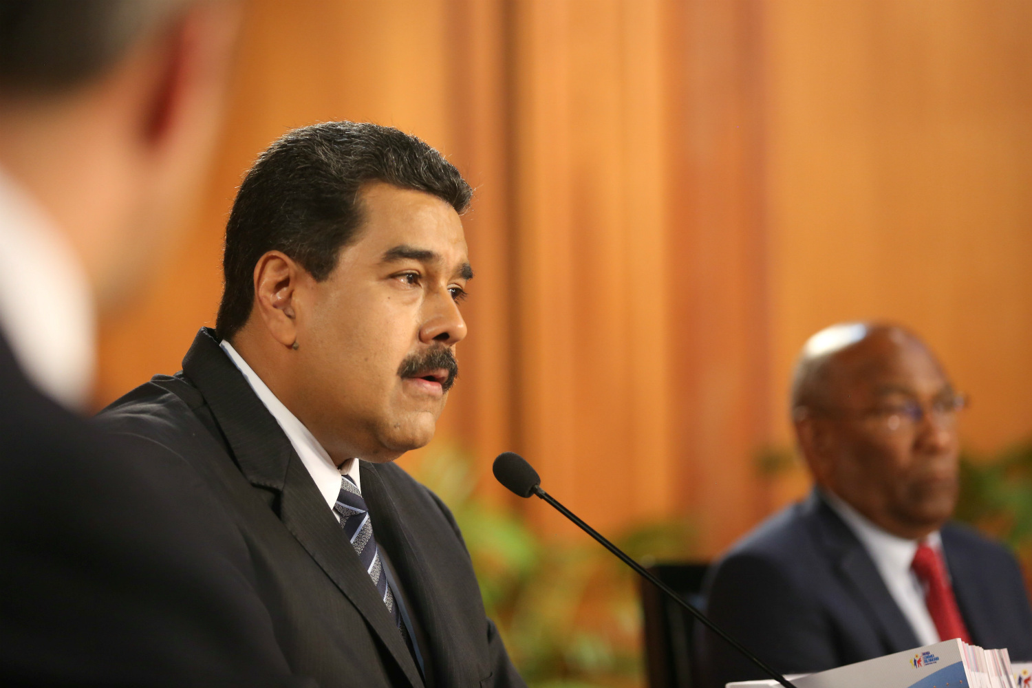 Asamblea de Venezuela declara a Nicolás Maduro en “abandono del cargo” por la crisis