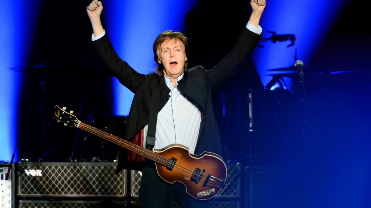 Paul McCartney demanda a Sony ATV por los derechos de autor de varias canciones de The Beatles