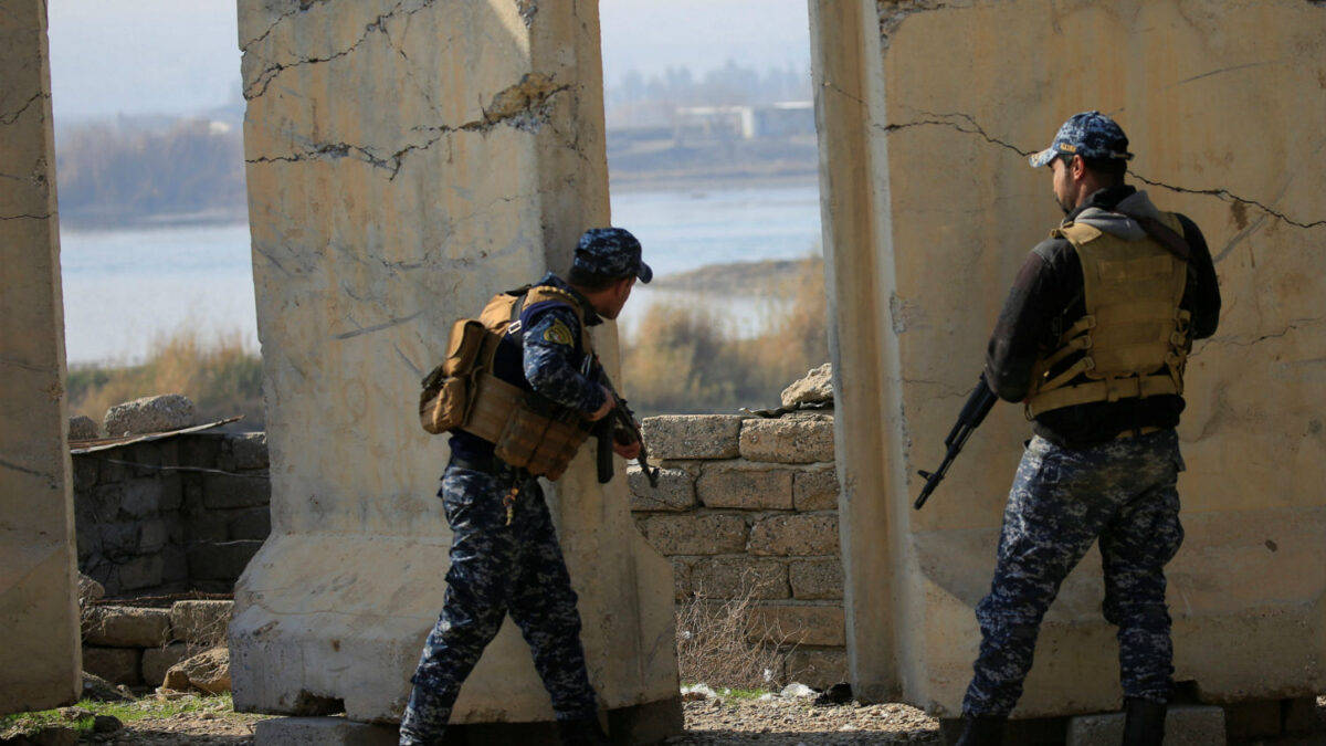 Al menos ocho policías mueren en un ataque terrorista en Egipto