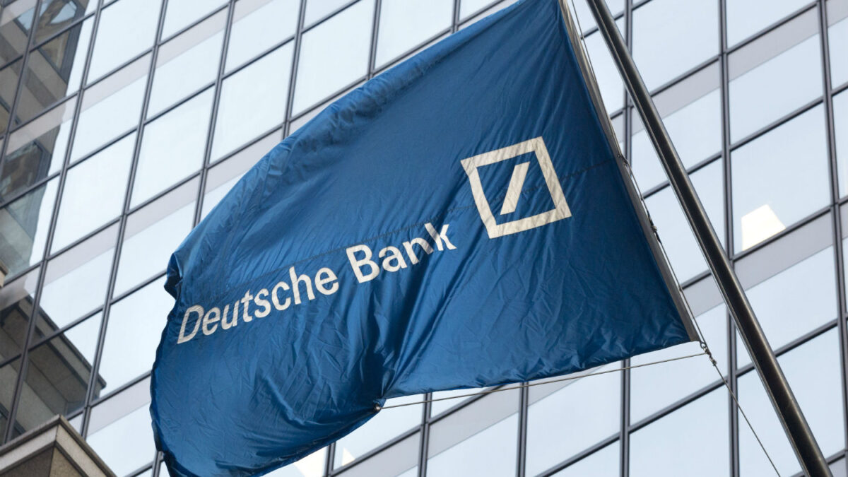 Multan a Deutsche Bank por lavado de dinero de más de 10.000 millones de dólares