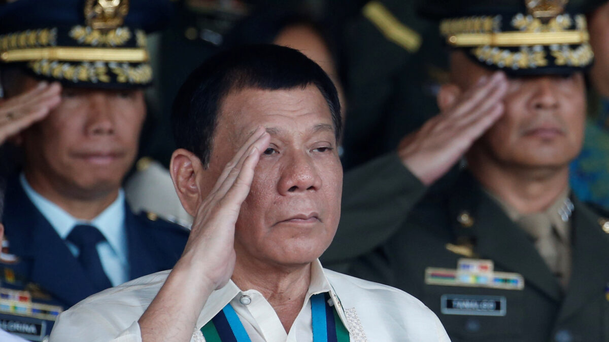 Duterte afirma que varios de sus familiares son miembros de ISIS