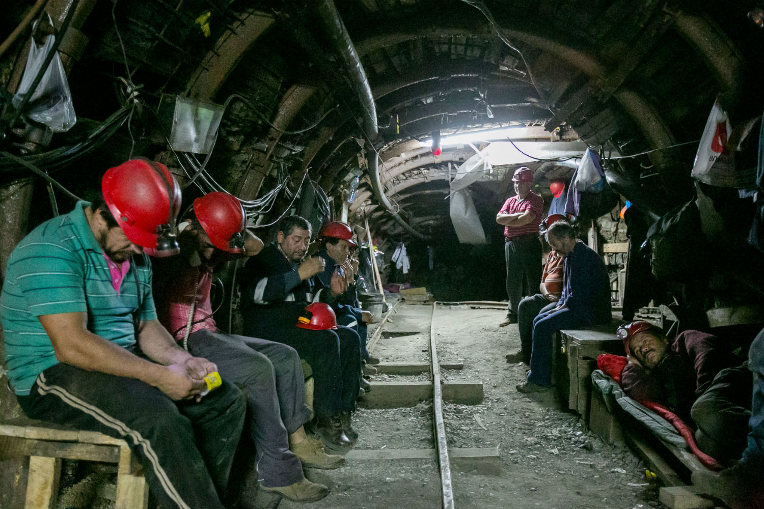 Al menos siete mineros han quedado atrapados en una mina de Perú