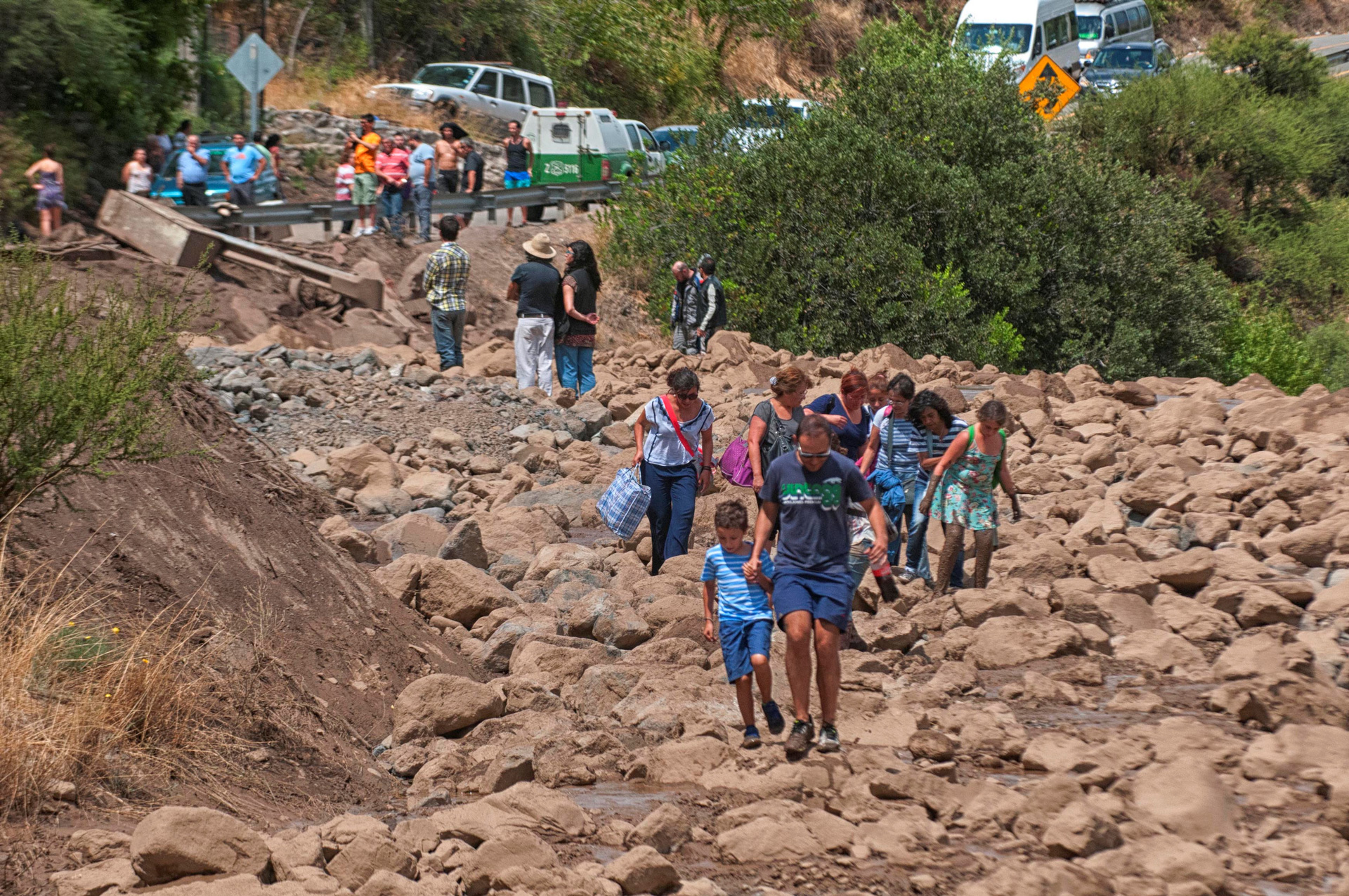 Al menos tres muertos y 19 desaparecidos por lluvias torrenciales en Chile