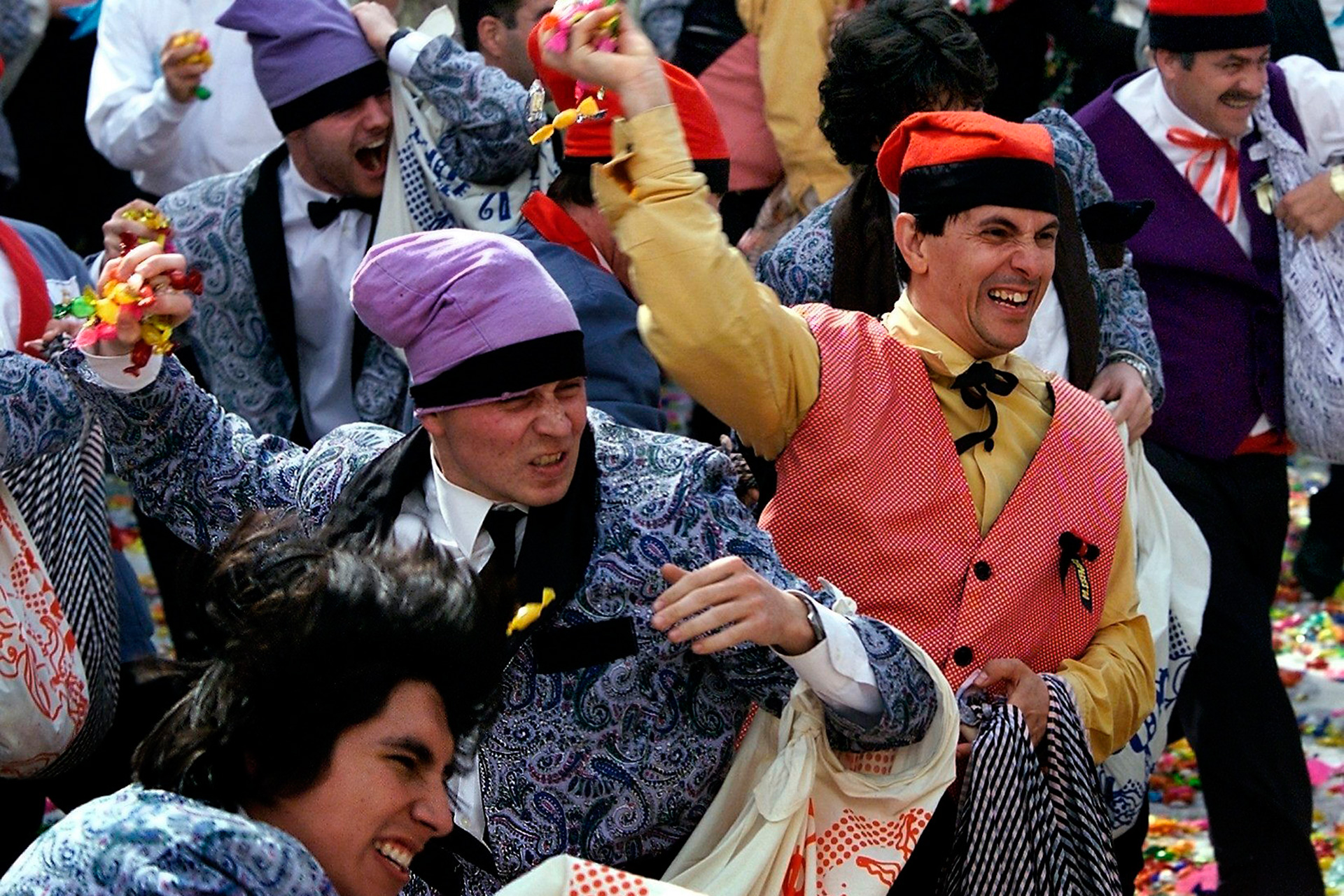 En Vilanova i la Geltrú se celebran unos carnavales llenos de sátira. (Foto: Andrea Dalmau / EFE)