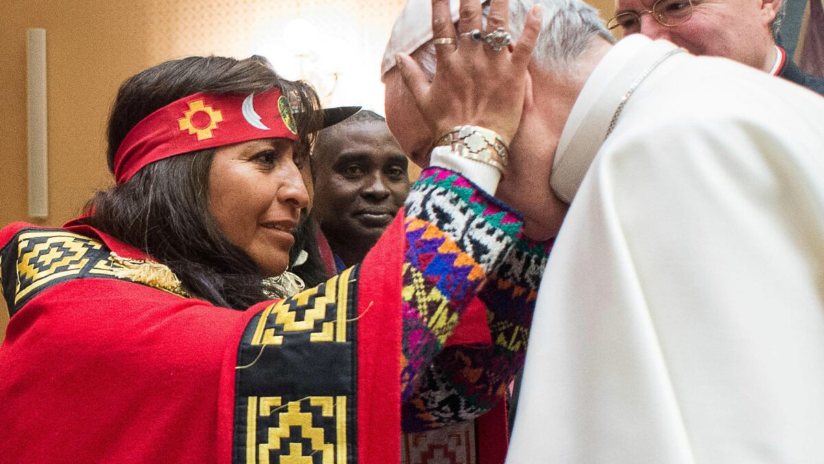 El Papa apoya a las tribus indias en su cruzada contra los oleoductos de Dakota