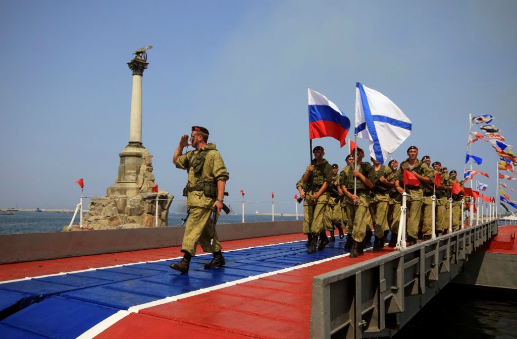 El gobierno de Moscú descarta devolver Crimea a Ucrania