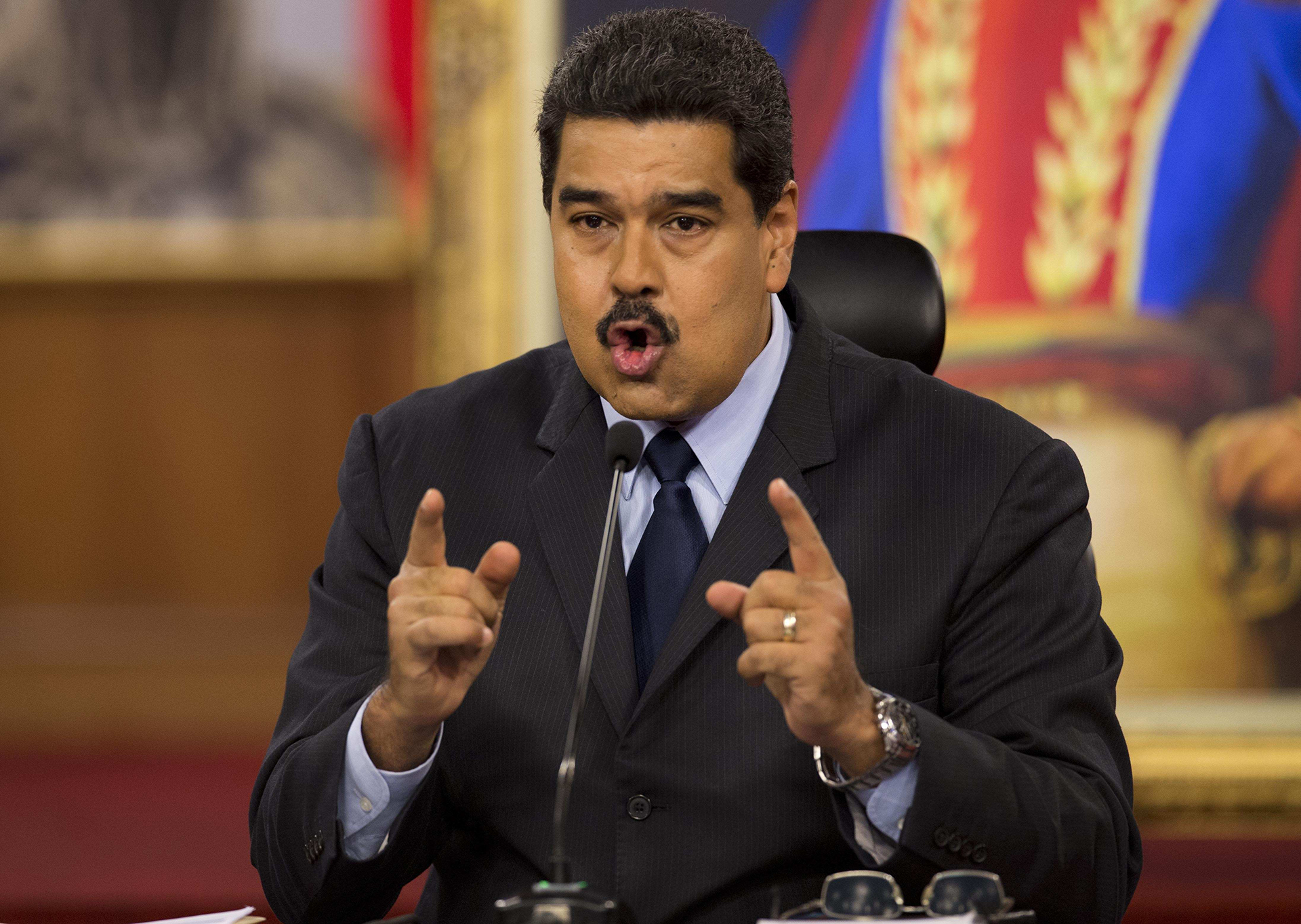 Exteriores cita al embajador venezolano para quejarse de las ofensas de Maduro