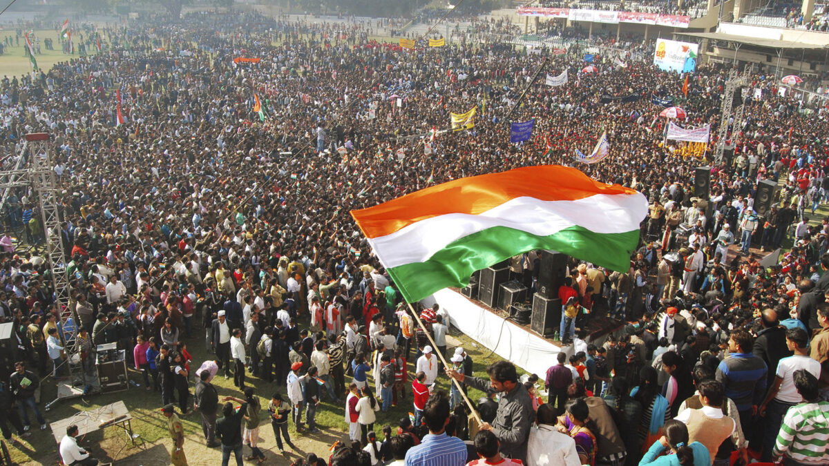 India bate el récord mundial de canto del himno nacional