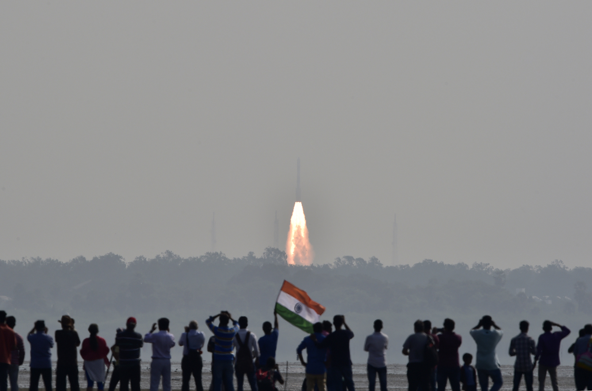 La India pone en órbita 104 satélites con un solo cohete