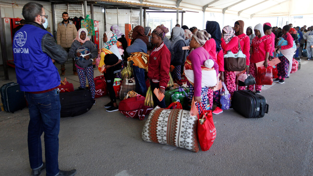 Las autoridades libias repatrían cerca de 200 migrantes a Níger