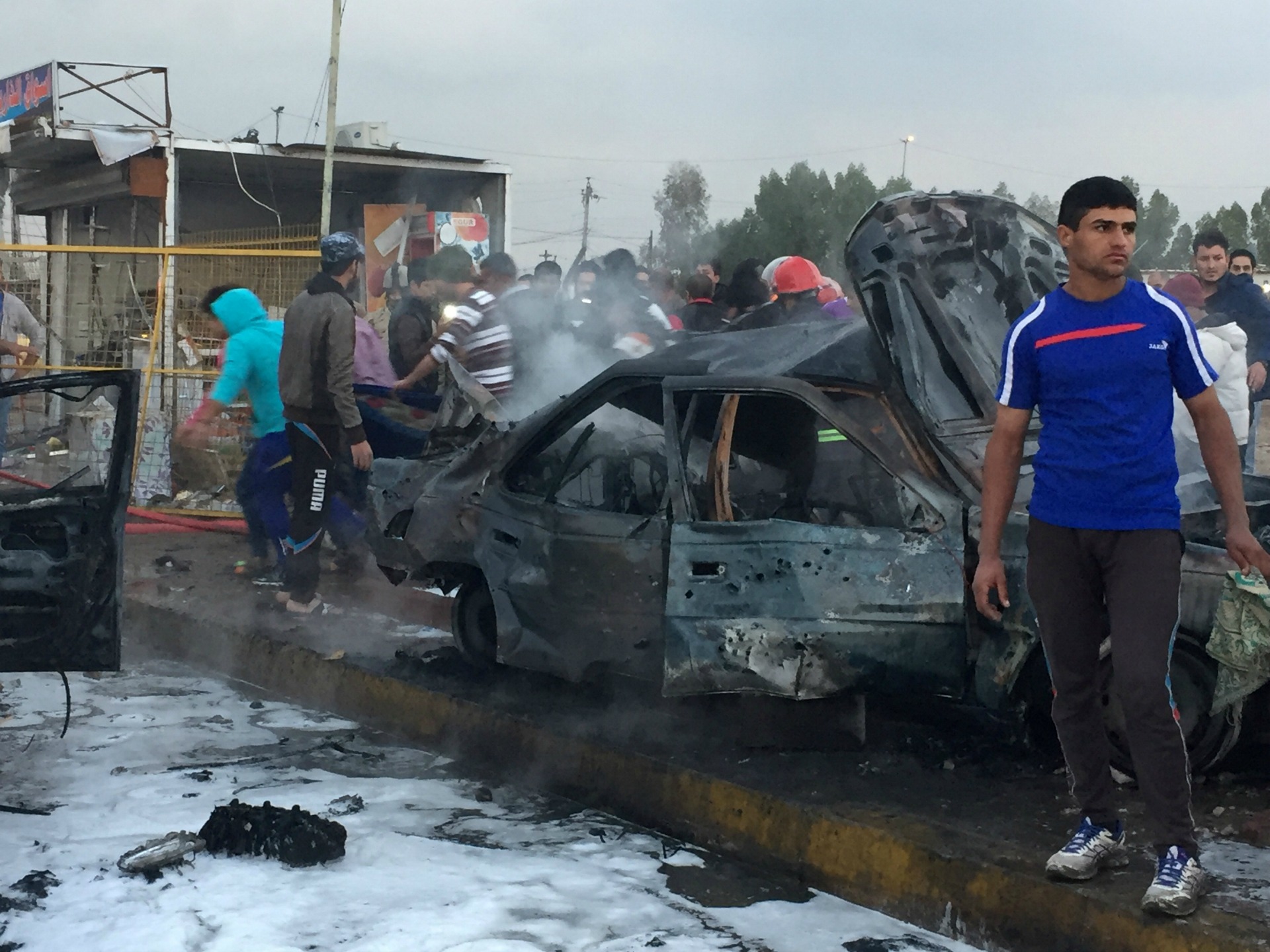 Medio centenar de muertos en un nuevo atentado suicida en Bagdad