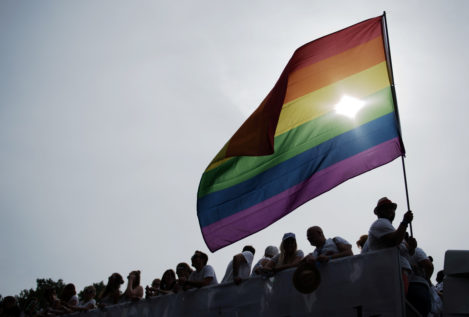 Sí, la bisexualidad existe