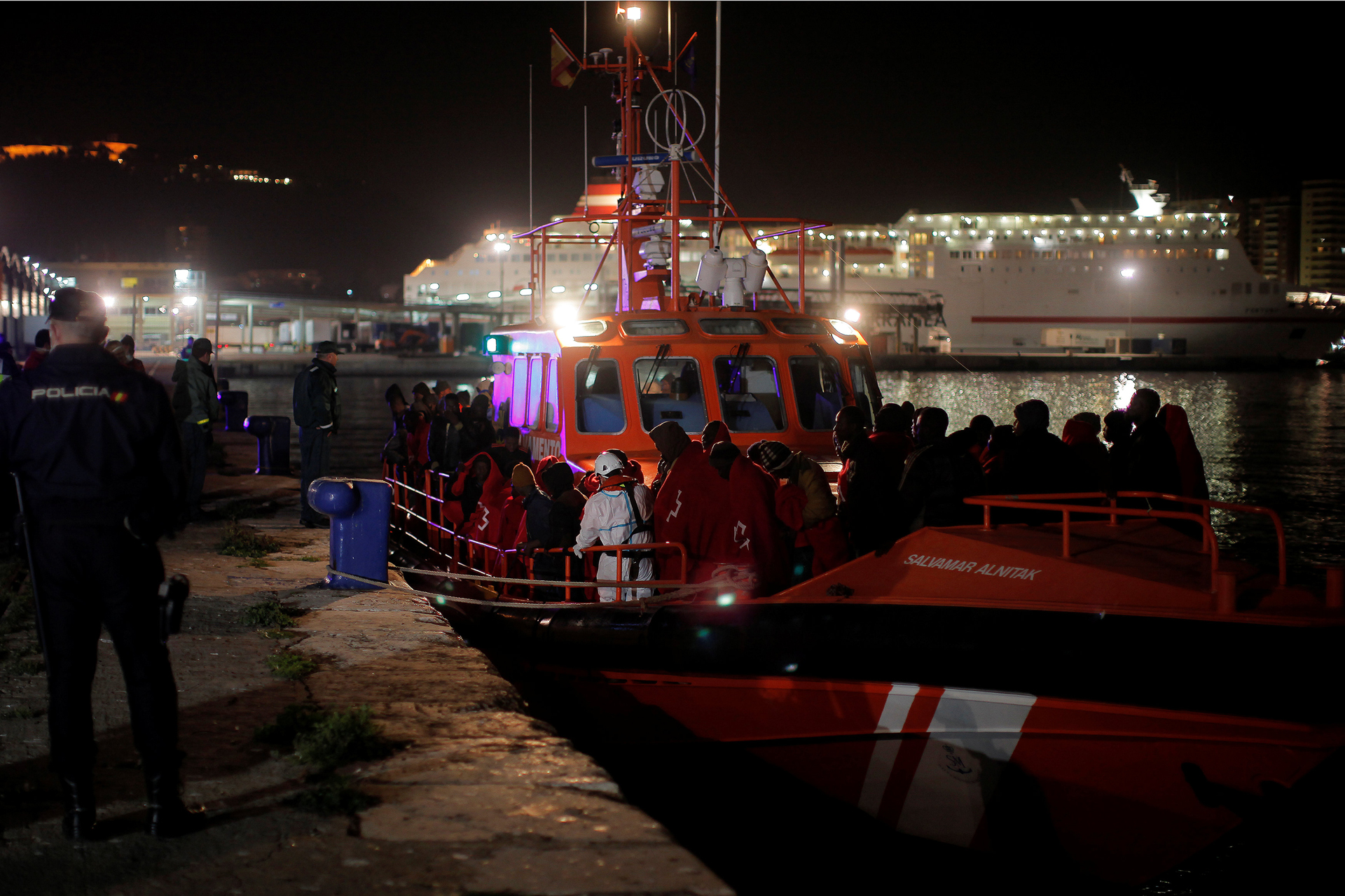 Salvamento Marítimo rescata a 323 migrantes durante las últimas 72 horas