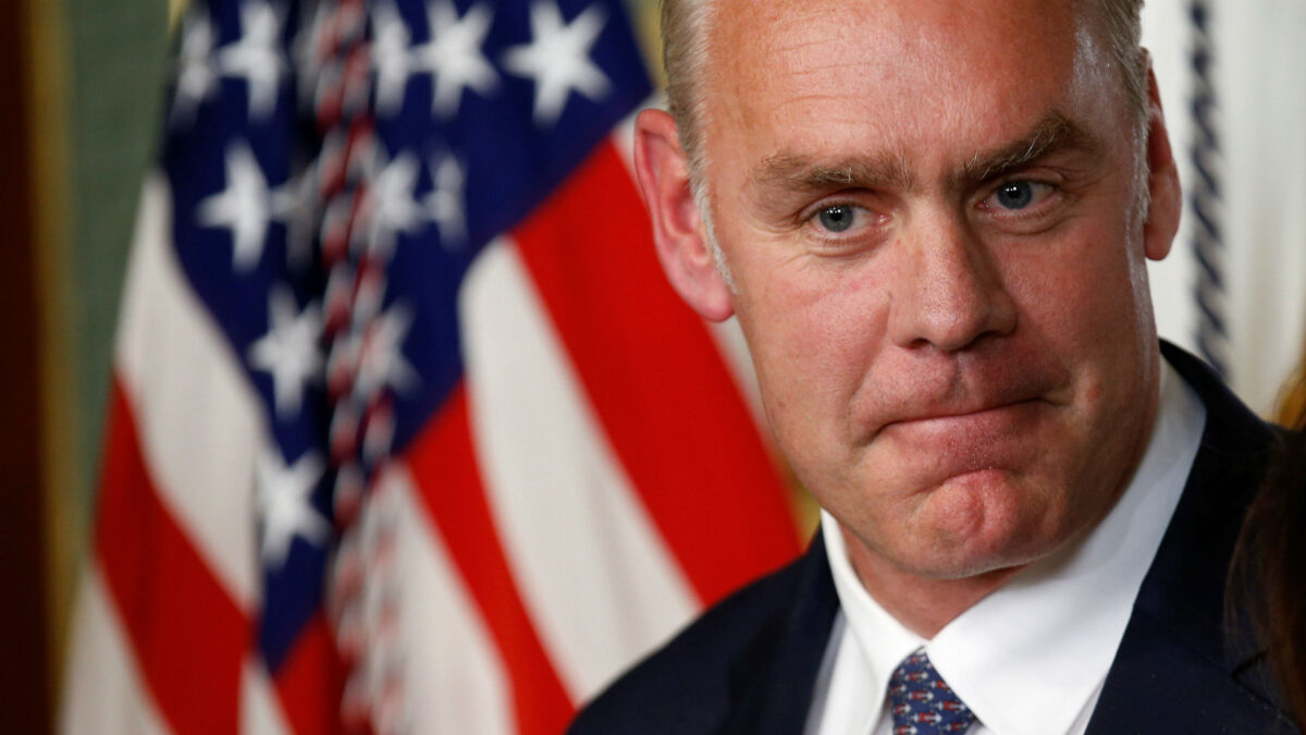 Ryan Zinke se convierte en el nuevo secretario de Interior de Donald Trump