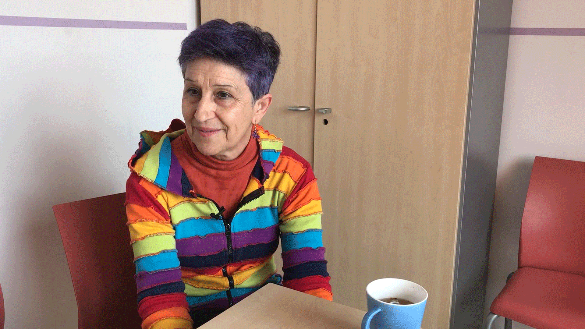 Toñi Domingo es vecina de Vicálvaro y muy activa en la lucha por la igualdad de derechos. | Foto: The Objective