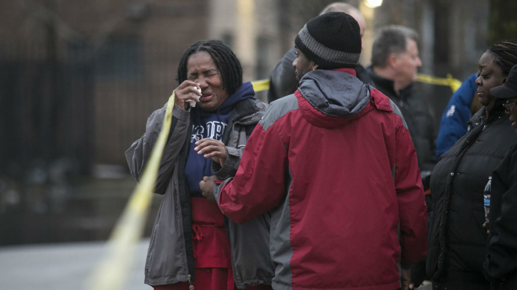 Asesinadas cuatro personas en un tiroteo en Chicago 1